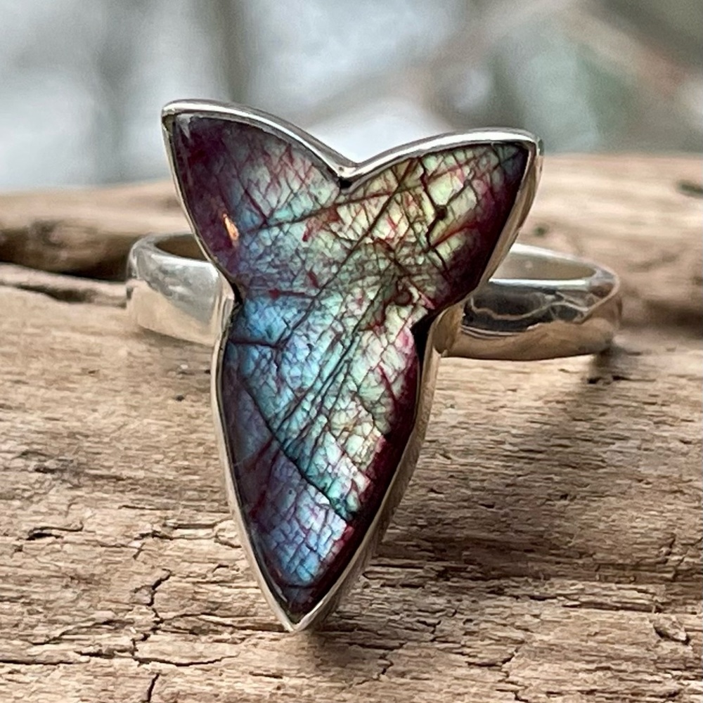 Arrowhead Red Flash Labradorite Gemstone Ring | S… - image 1